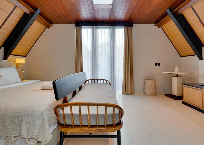 Villa Luxury 5br Byrdland Pasisi -