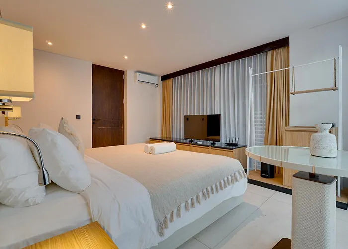 Luxury 5br Byrdland Pasisi - Canggu (Bali)